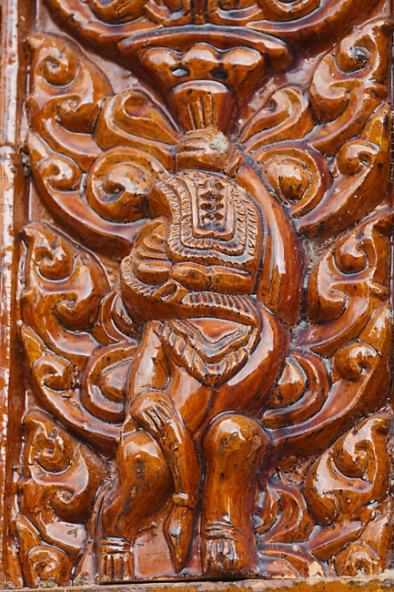 Wat Phu Khao Kaew-081